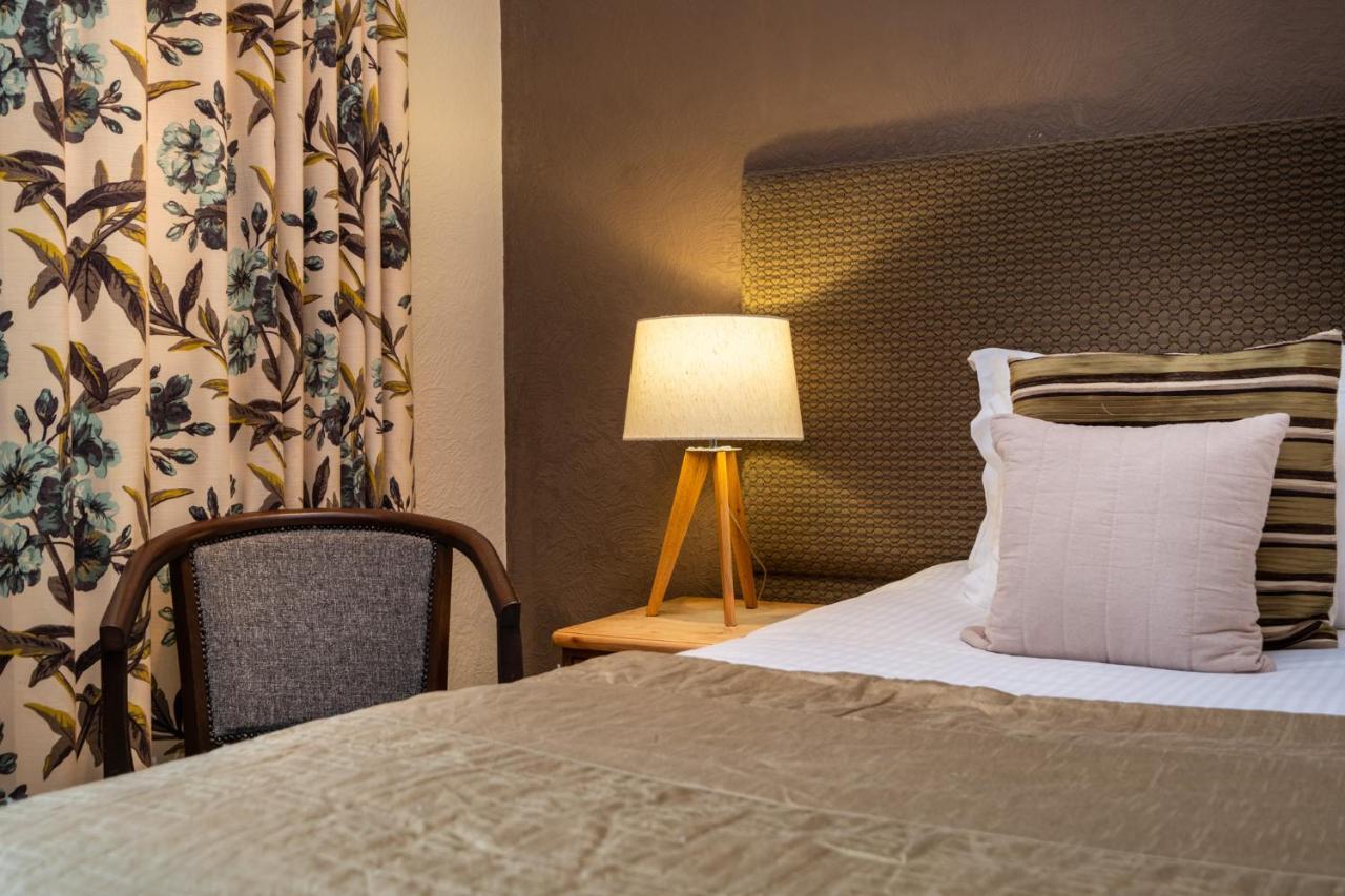 The Howbeck & The Retreat Incl Off-site Health Club And Parking Ev Point Available Maison d'hôtes